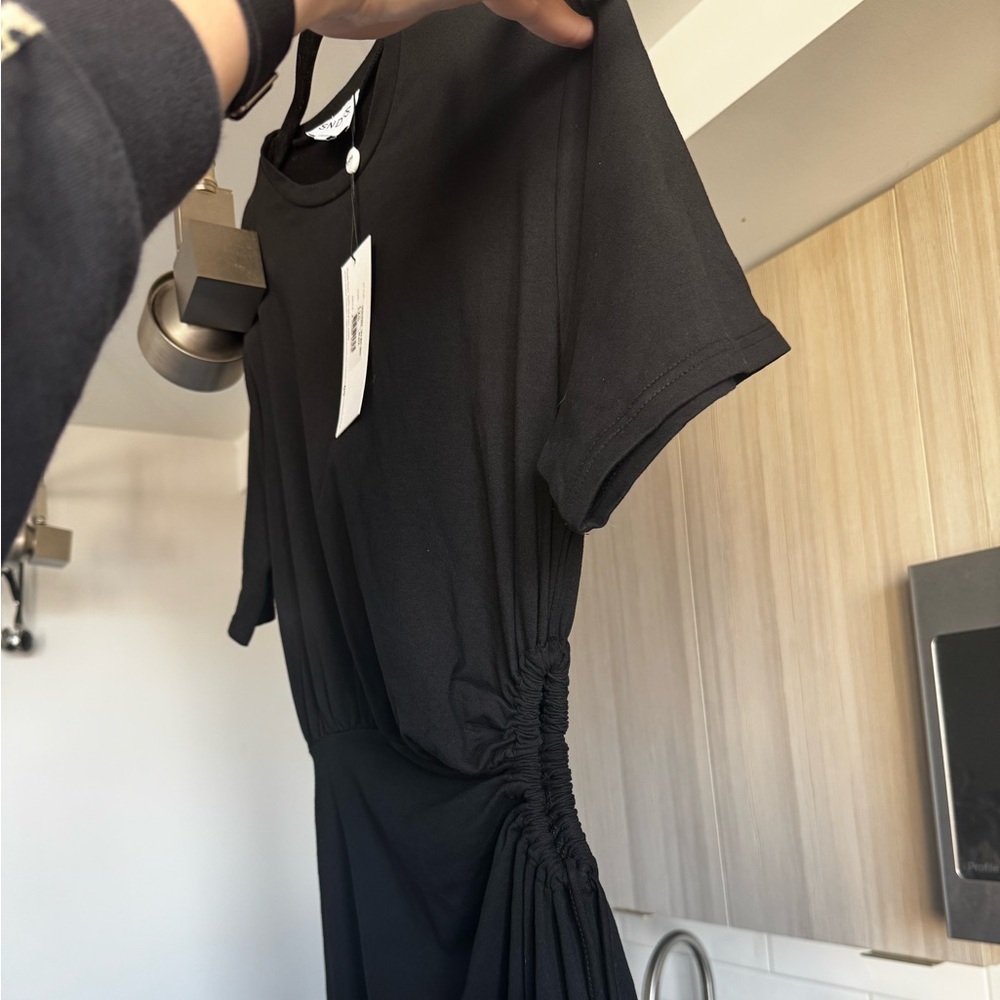 SNDYS Lola Maxi Dress Black NWT XS Revolve T-Shirt Dress - Picture 11 of 11
